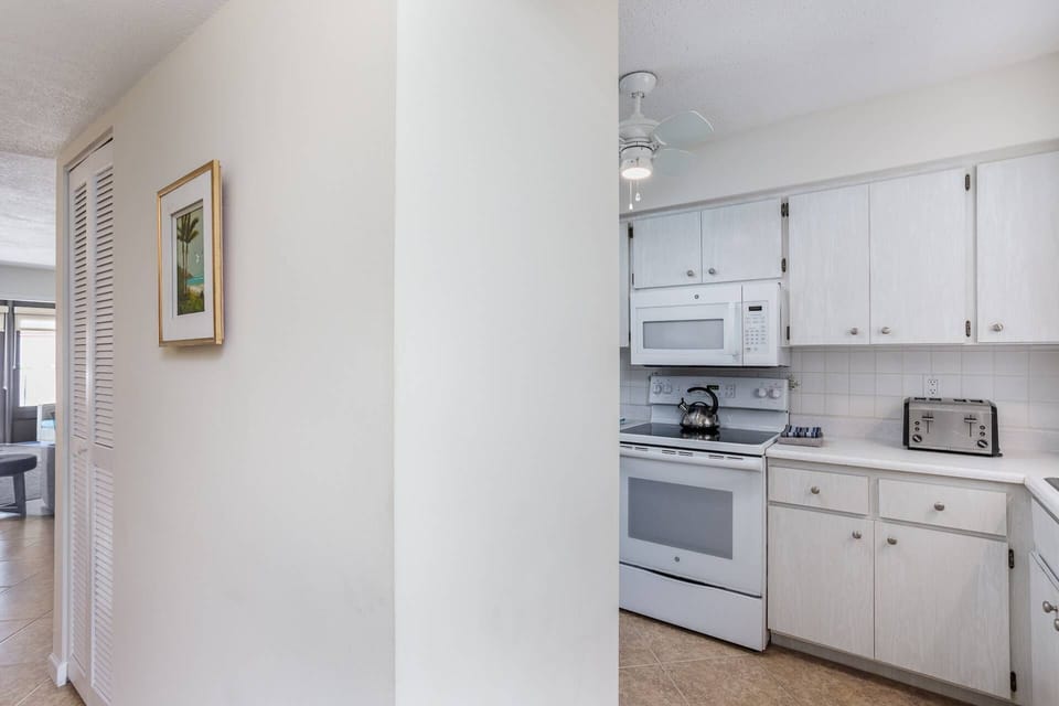 Kitchen is close to the front door making it convenient to load up on groceries....