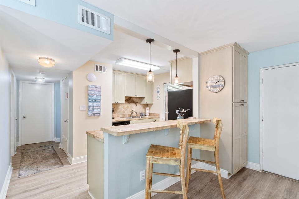 Kitchen Bar