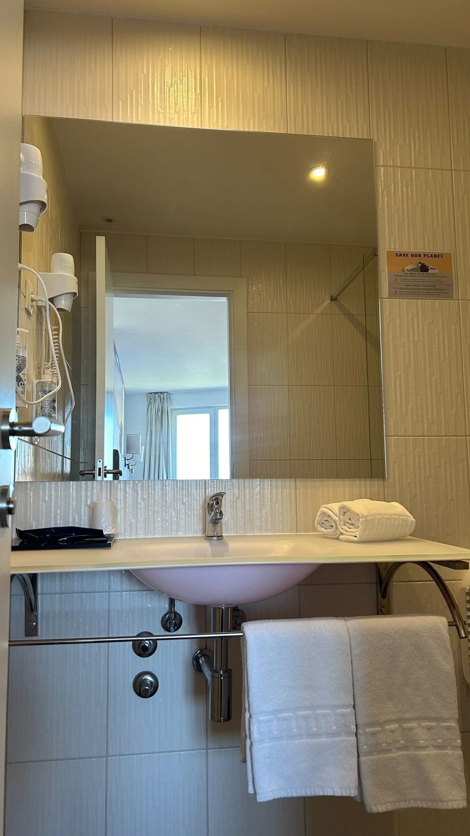 Standard Triple Room, Balcony | Bathroom | Shower, hair dryer, towels, soap