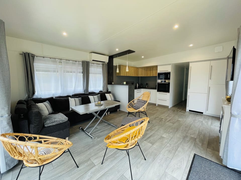 Lodge confort | Living area | Foosball, table tennis