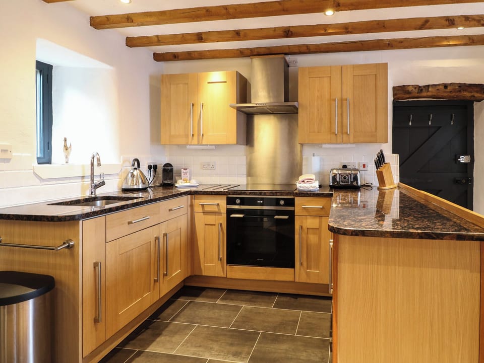 Fridge, microwave, dishwasher, electric kettle