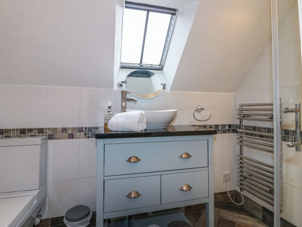 Dragon Hill Barn Cottage in Derbyshire Dales District