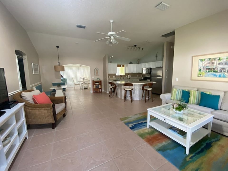 Living room as you enter house