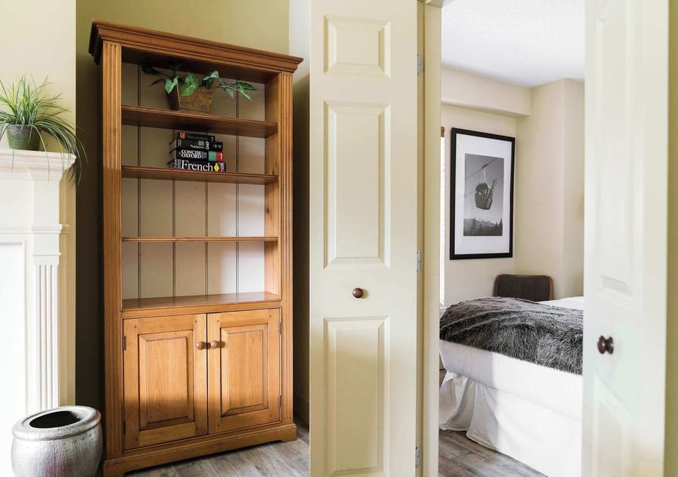 Master Bedroom Entrance