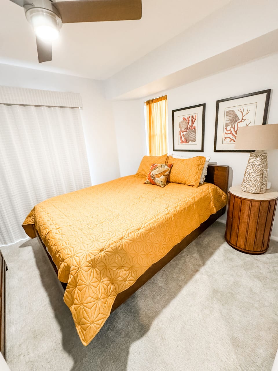 Downstairs - Queen size bed