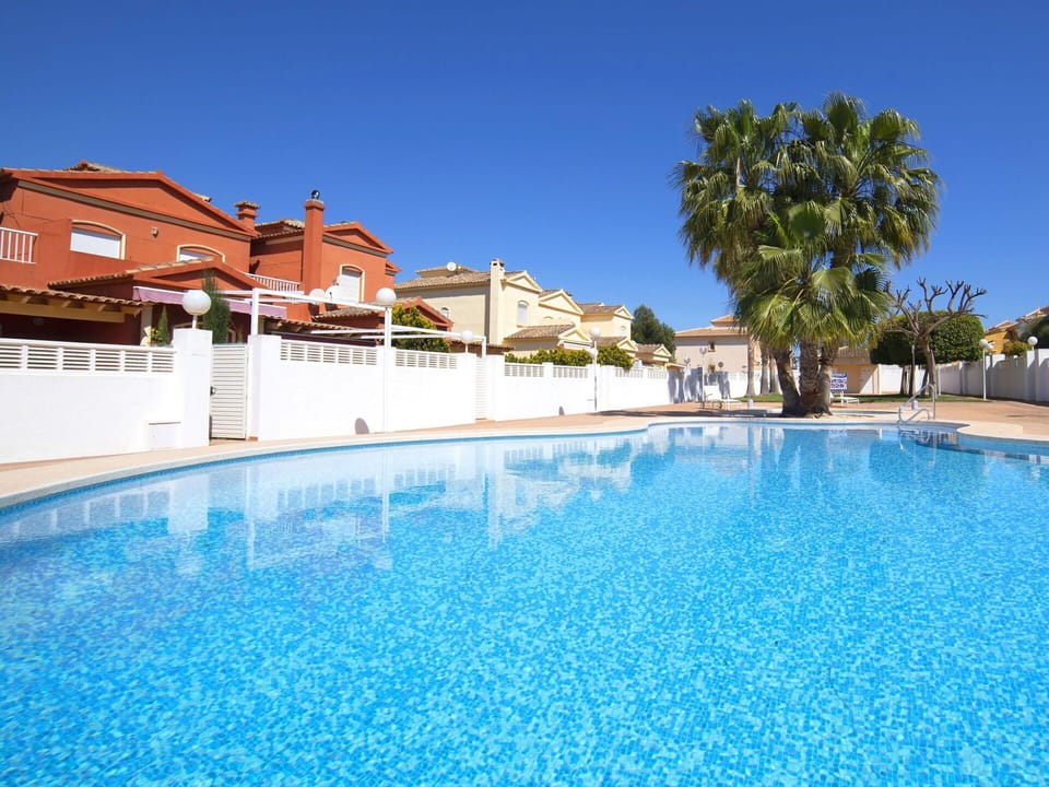 Water, Sky, Property, Swimming Pool, Plant, Azure, Tree, Building, Body Of Water, House