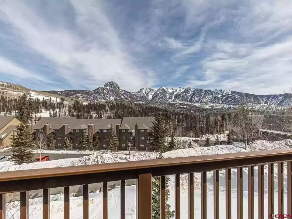 Enjoy views of the San Juan mountains from our two private decks. 