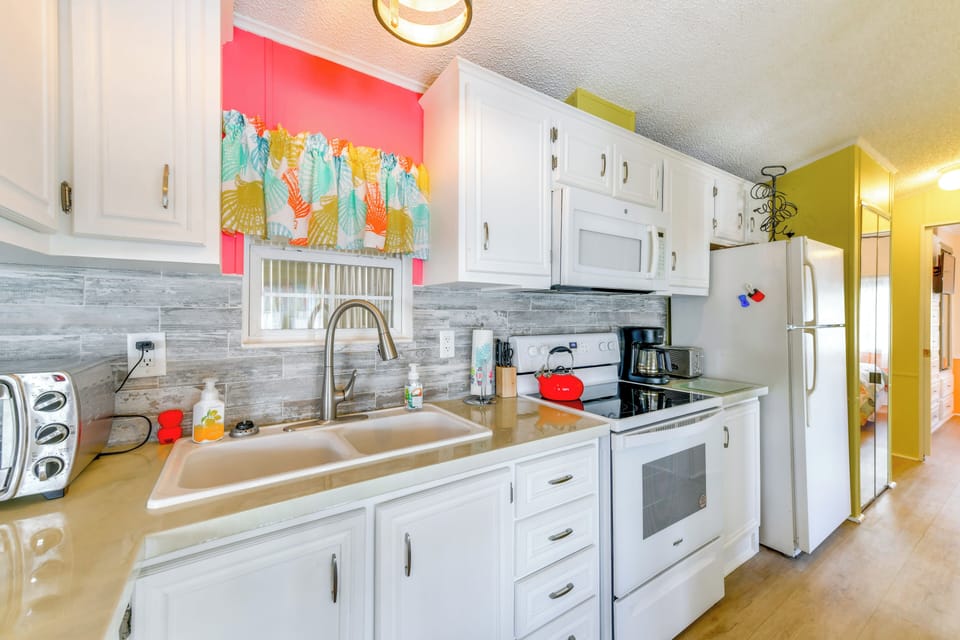Kitchen | Cooking Basics | Drip Coffee Maker