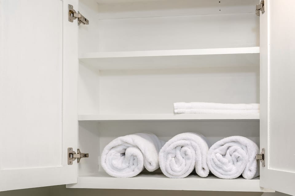 During your stay you can get fresh linens from our linen exchange.