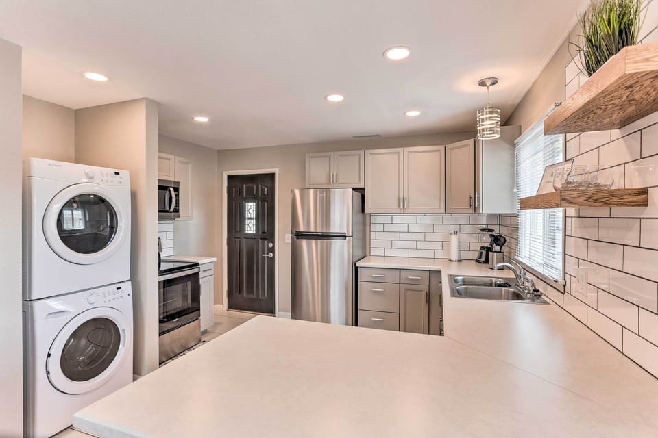Kitchen | Well-Equipped | Blender