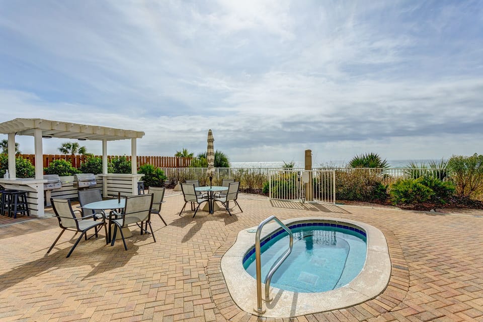 Grilling Area and Hot Tub