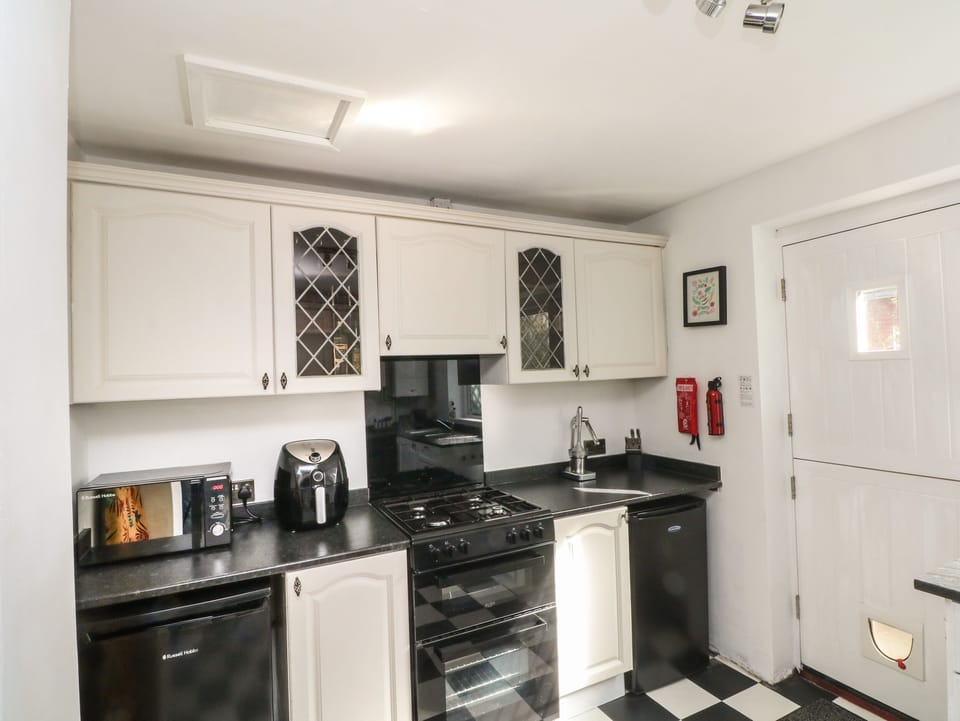 Cottage | Interior