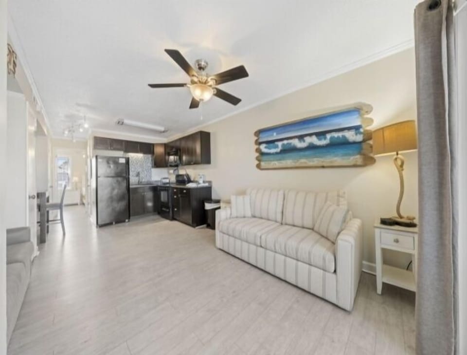 Condo, 1 Bedroom | Living area | Smart TV
