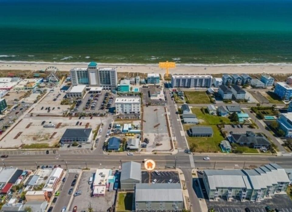 Condo, 1 Bedroom | Aerial view