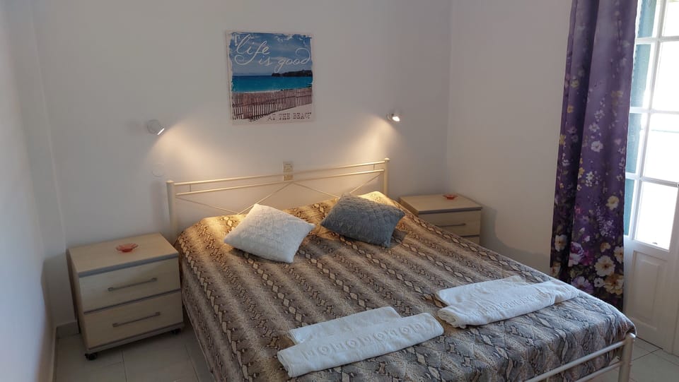 Apartment | 2 bedrooms, in-room safe, individually decorated, individually furnished