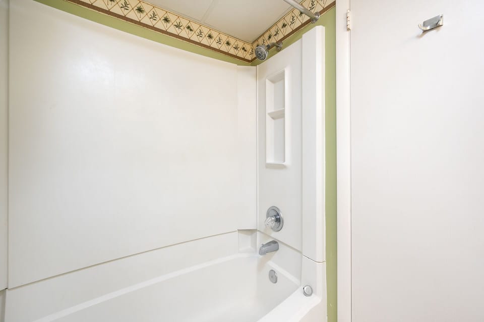 Rinse off the day and re-set in the Shower/Tub Combo