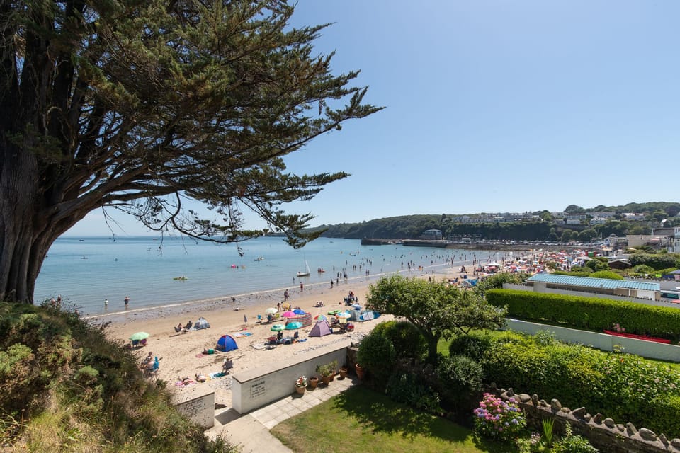 Direct Beach Access, Sea Views