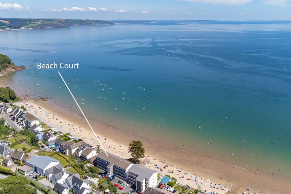Direct Beach Access, Sea Views