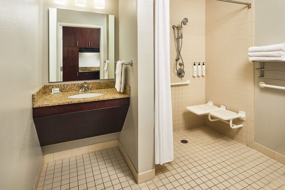 TownePlace Suites Garden City Hotel in Garden City
