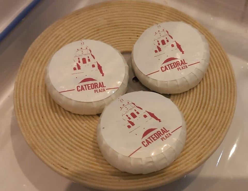 Amenities Catedral Plaza.
