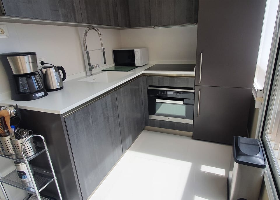 Open kitchen