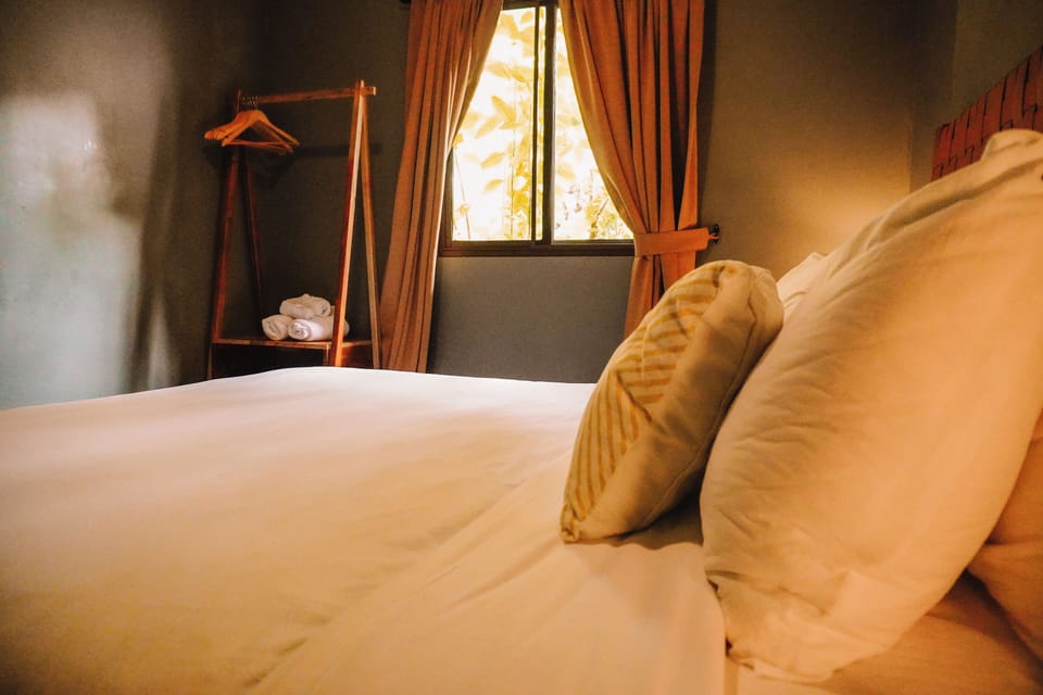 Family Quadruple Room | Free WiFi, bed sheets