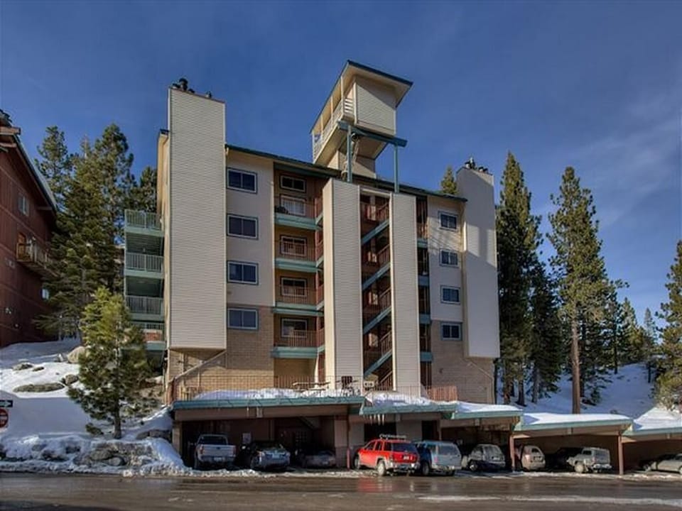 Covered parking &amp; building elevator