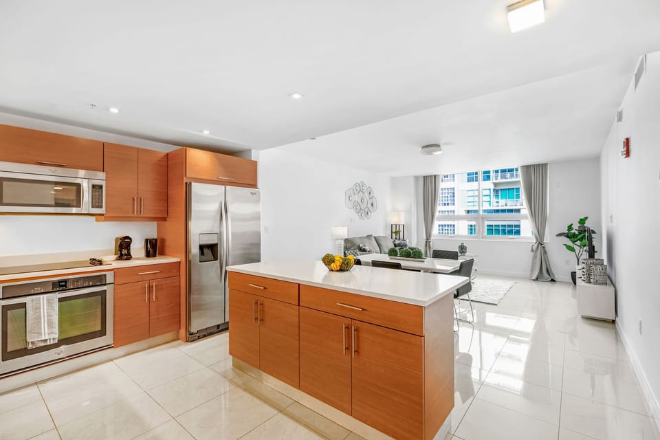 Apartment | Private kitchen | Full-size fridge, microwave, oven, dishwasher