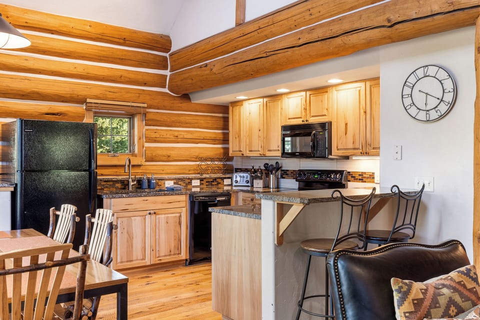 Fully equipped kitchen