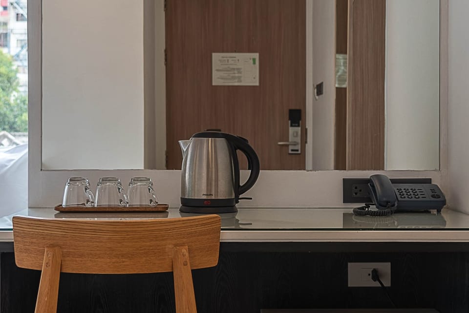 Everlasting (Deluxe) triple room | Minibar, in-room safe, desk, blackout drapes