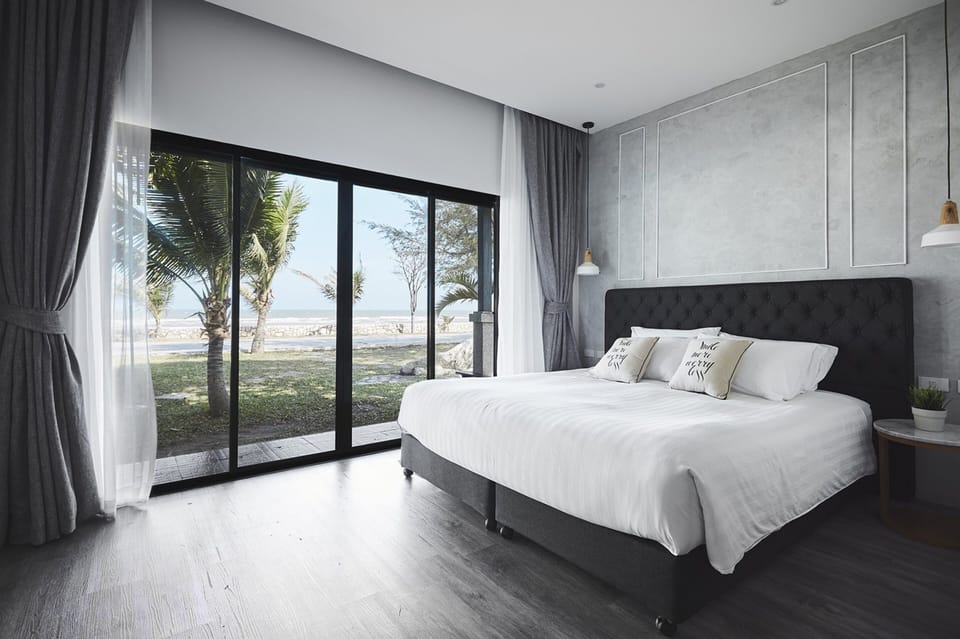 Family Beach Front 2 Bedrooms | View from room