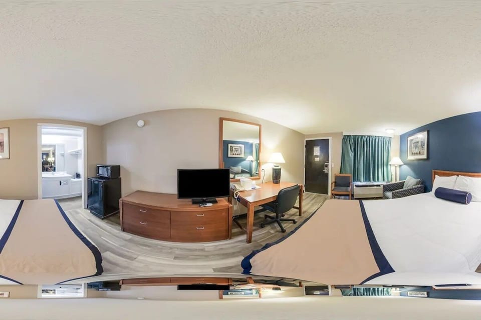 Desk, free WiFi, bed sheets