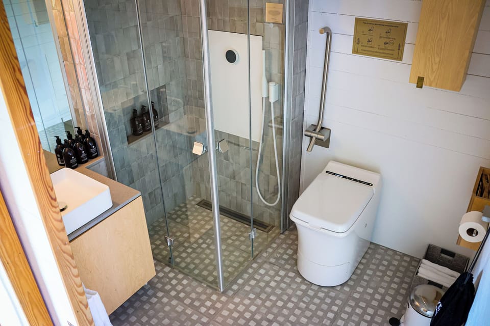 The Blue Cone | Bathroom amenities | Shower, bathrobes, towels