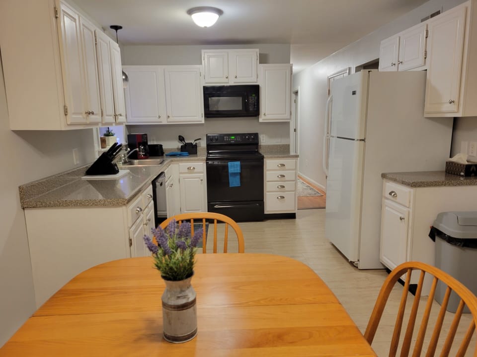 Roomy kitchen area