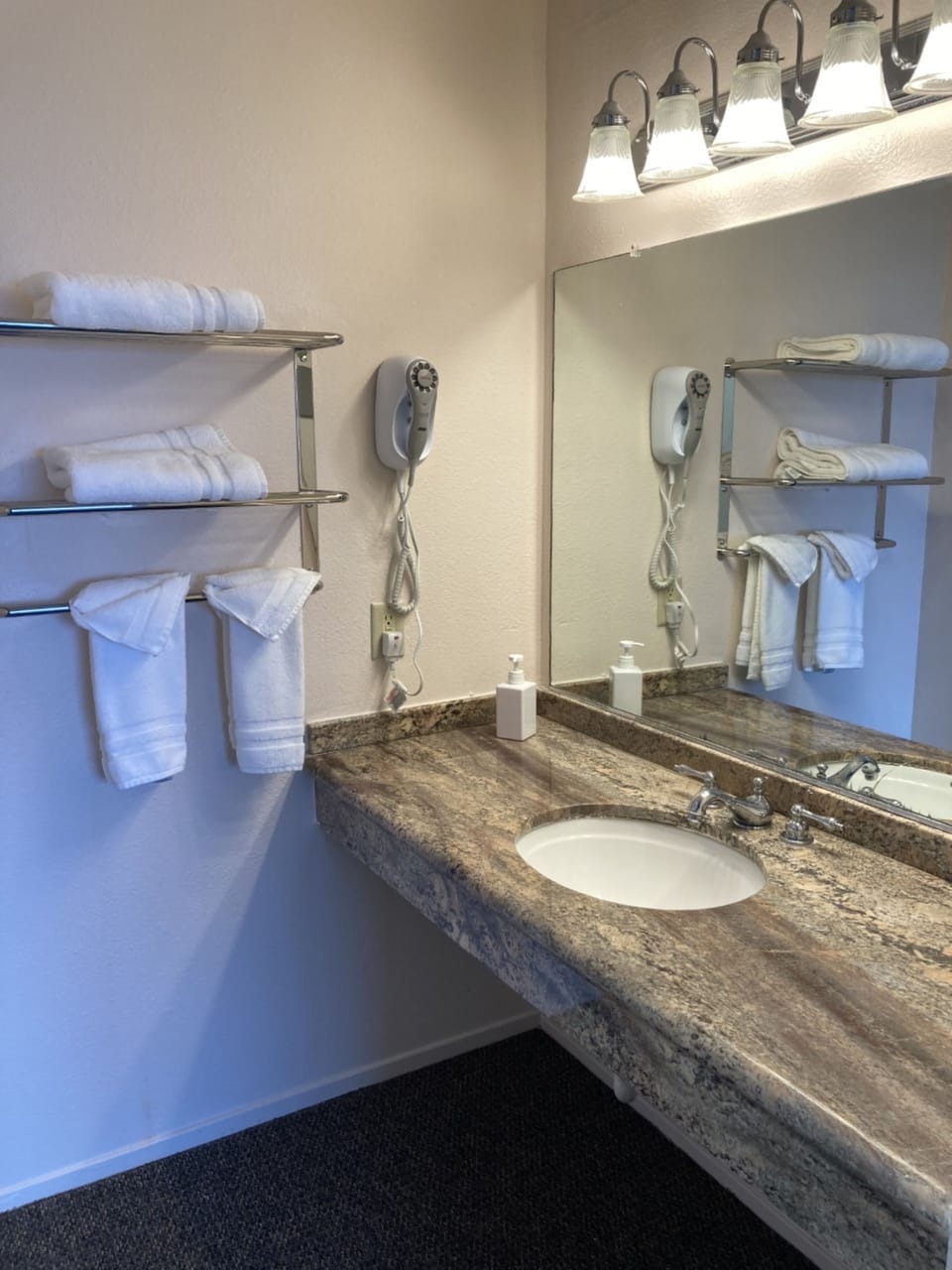 Premium Room, 1 King Bed, Non Smoking, Ocean View | Bathroom | Eco-friendly toiletries, hair dryer, towels, soap