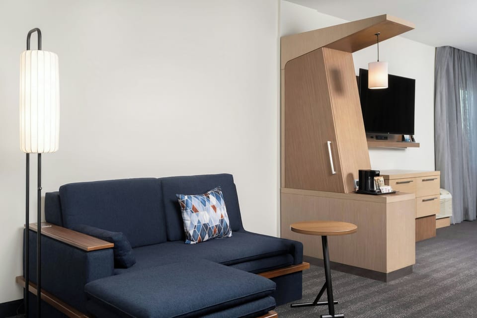 Studio, Multiple Beds | In-room safe, desk, laptop workspace, iron/ironing board