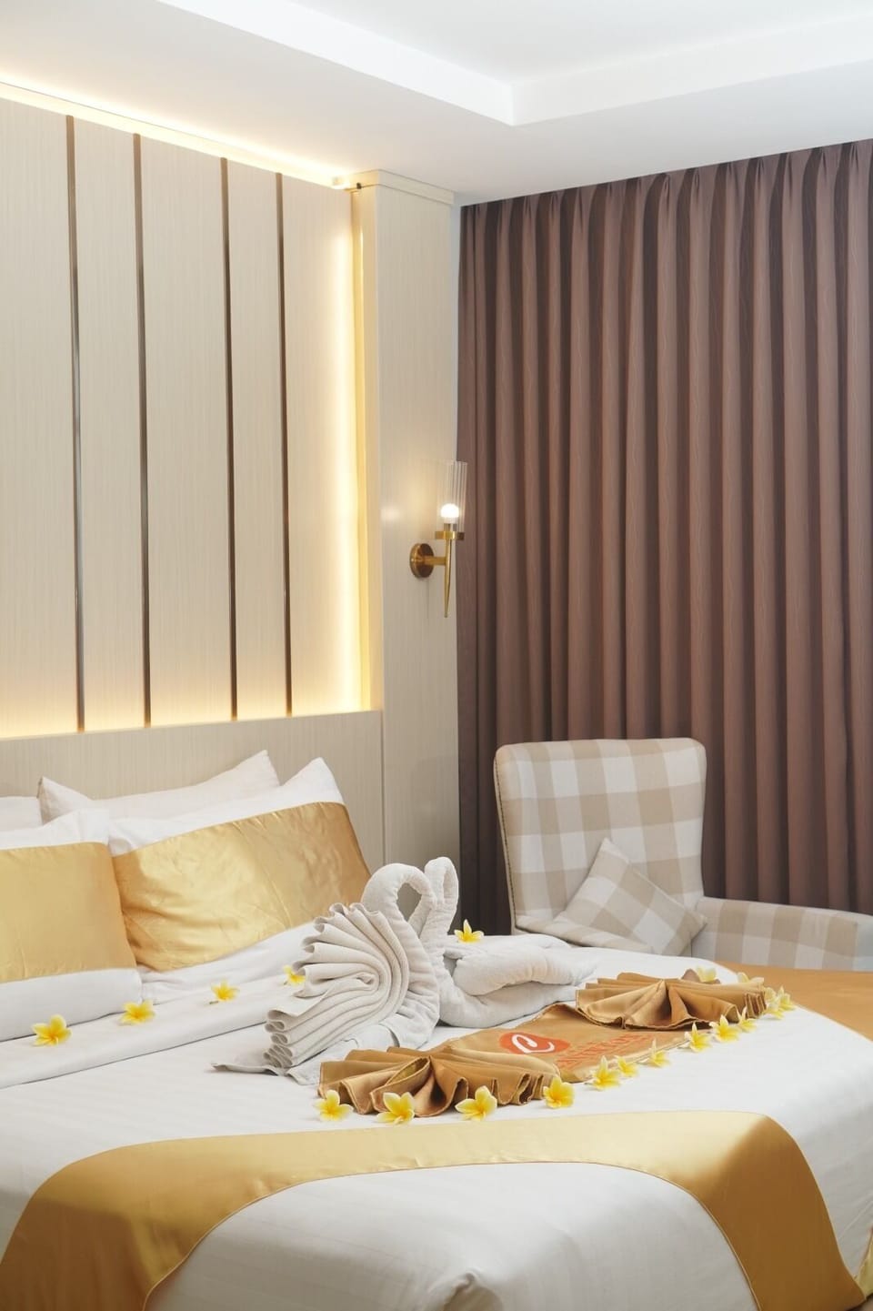 In-room safe, free WiFi, bed sheets, wheelchair access