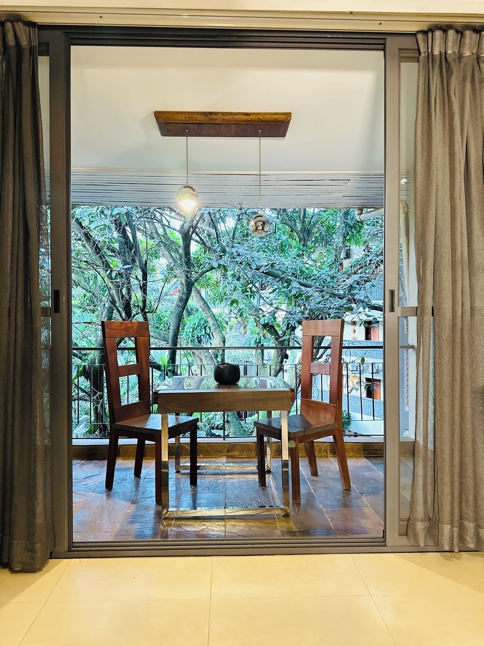 Executive Room, 1 Bedroom | Garden view
