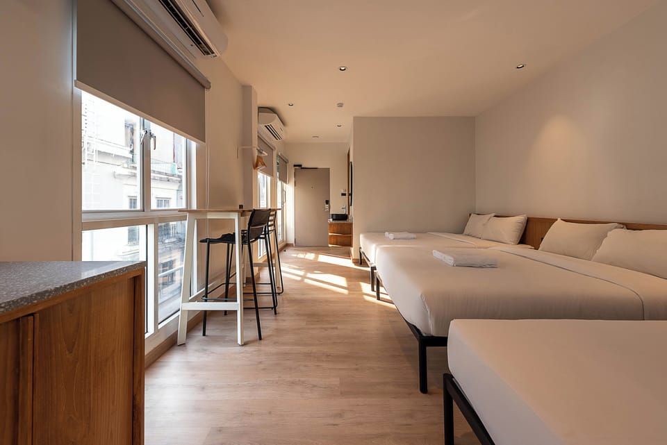 Family Studio, Multiple Beds | Iron/ironing board, free WiFi, bed sheets