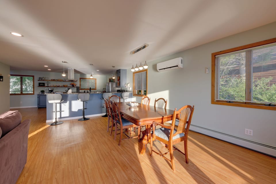 Dining Area | Board Games | Books