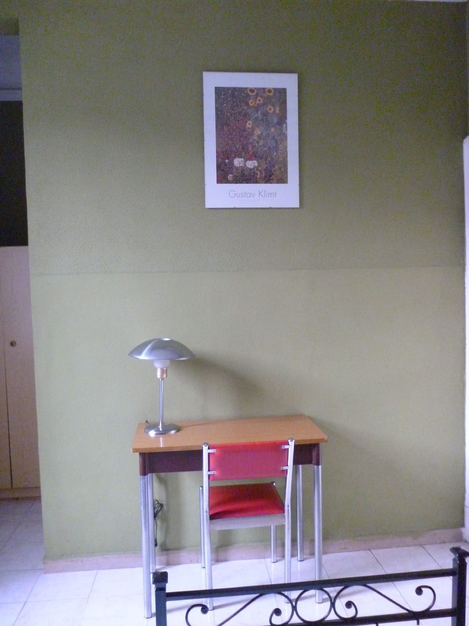 Room amenity