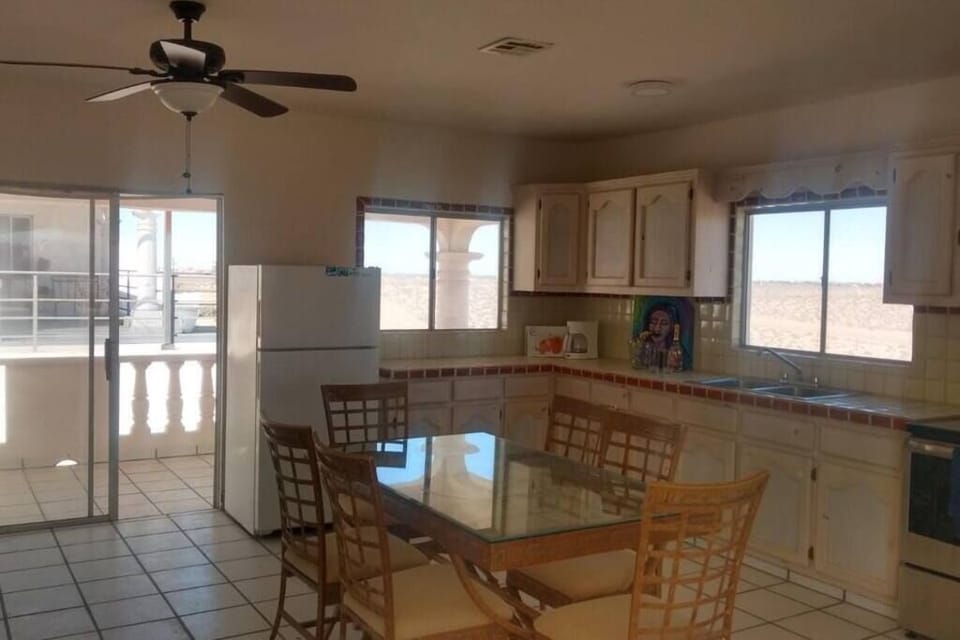 Light and Bright kitchen