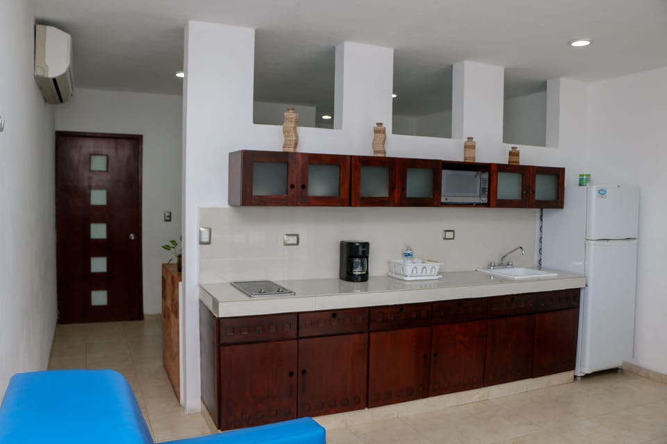Suite, 1 Bedroom | WiFi (free), bed sheets