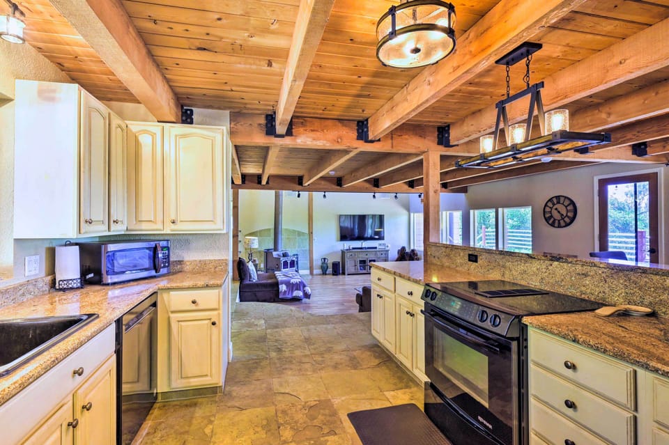 Kitchen | Fully Equipped | Cooking Basics | Dishware & Flatware | 1st Floor