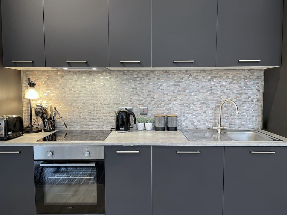 Cottage | Private kitchen | Fridge, microwave, dishwasher, electric kettle