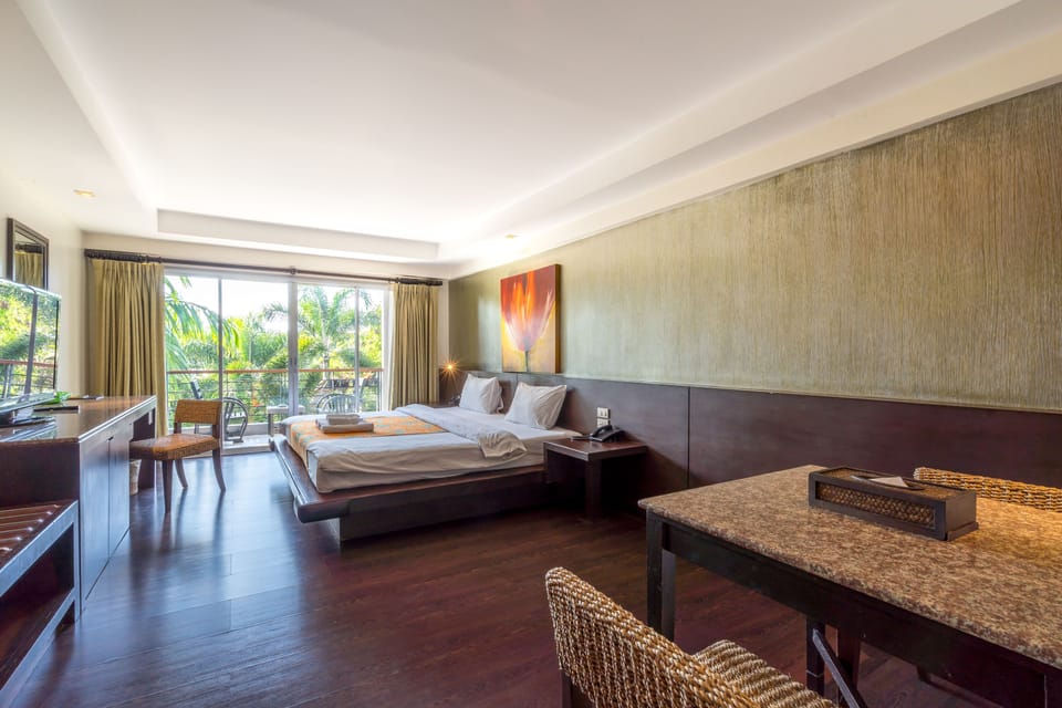 Studio, Terrace | Minibar, desk, blackout drapes, free WiFi