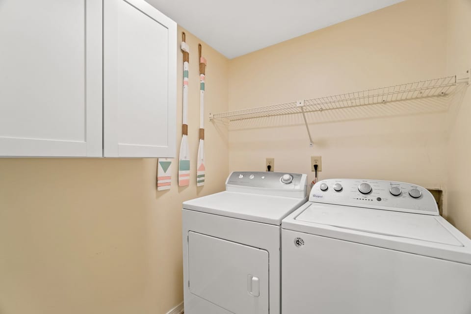 Don't worry about going home with heaps of unwashed laundry when you have a W/D!