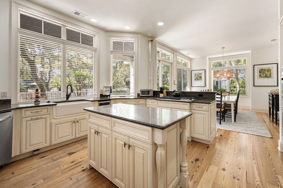 30 Ruddy Turnstone | Massive kitchen w/ pool views - 30 Ruddy Turnstone | Massive kitchen w/ pool views