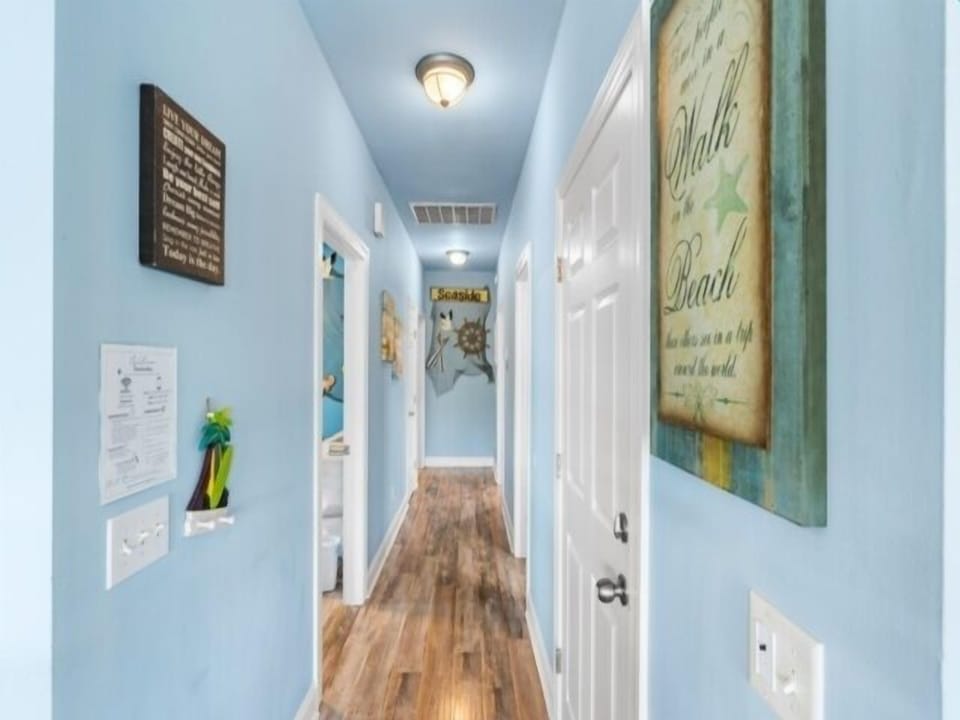 Indoors, Architecture, Building, Corridor, Floor