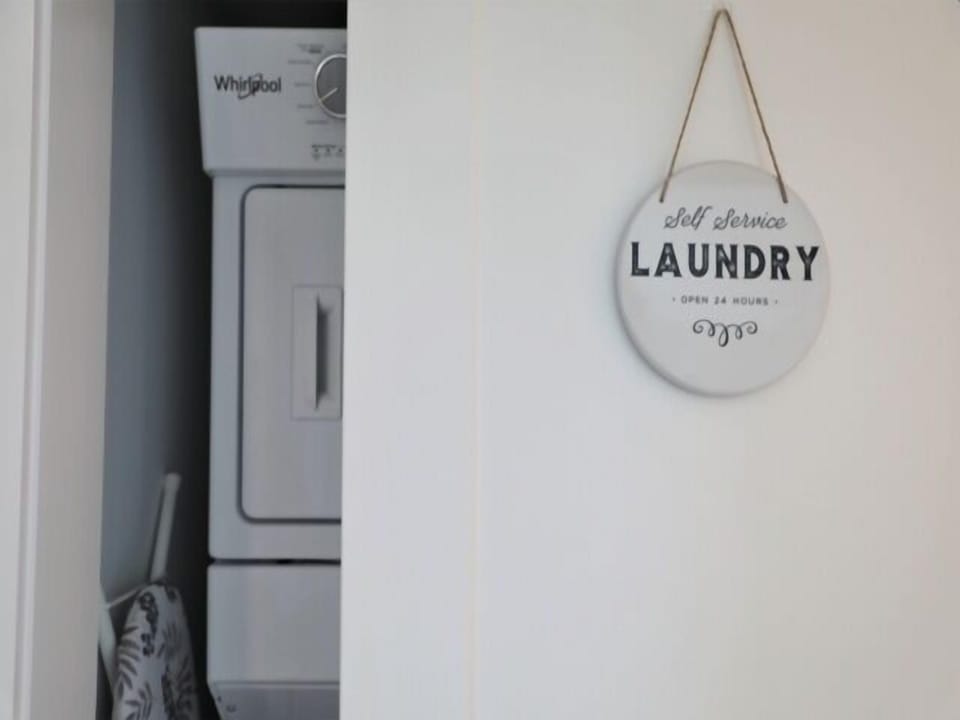 Computer, Dryer, Washer